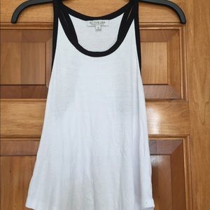 Active USA white and black tank top